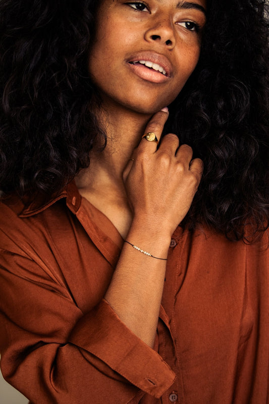 Does it Matter Which Wrist I Wear My Bracelet On?