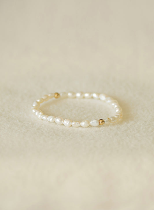 Pearl Dainty Gemstone Bracelet